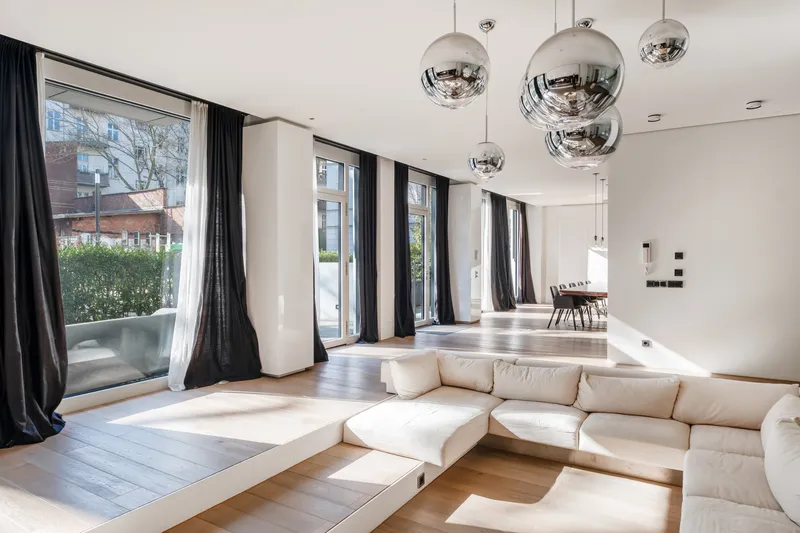 YOO Berlin Design-Juwel: Luxuriöses Townhouse mit in-House Spa — photo 1
